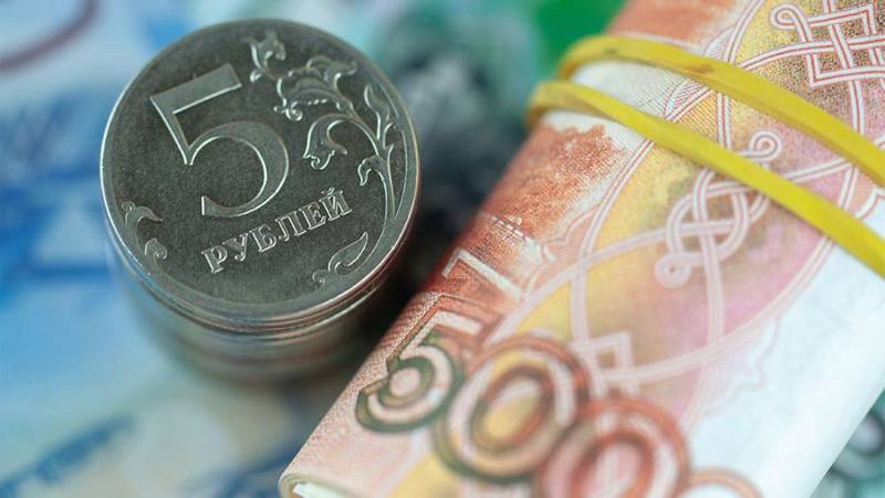 В августе пять групп пенсионеров ожидает увеличение размера пенсионных выплат.